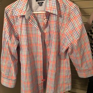 No iron women’s shirt